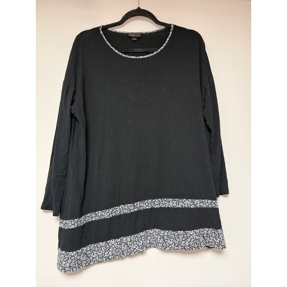 J. Jill Tunic Top Womens Large Black‎ Wearever Floral Trim Long Sleeve Excellent